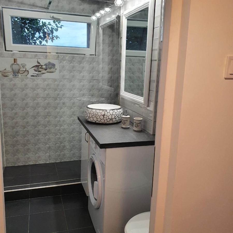 Sendy Apartment Orsova Ngoại thất bức ảnh