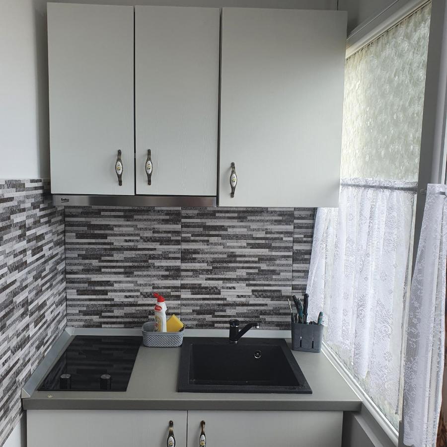 Sendy Apartment Orsova Ngoại thất bức ảnh